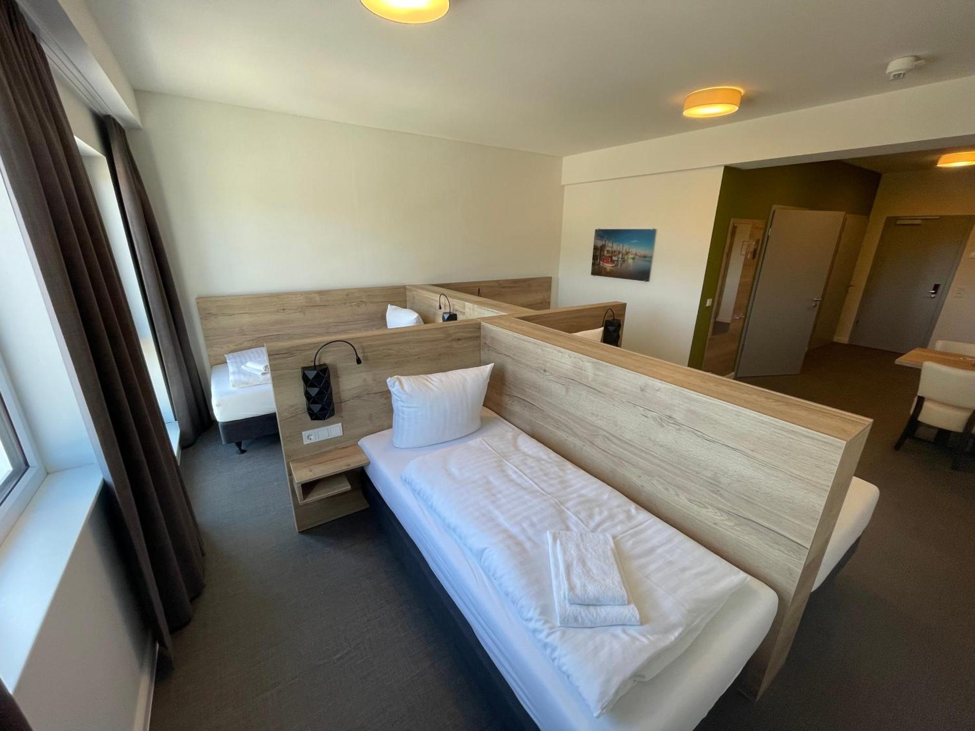 Hotel Am Pferdemarkt Aurich Bagian luar foto